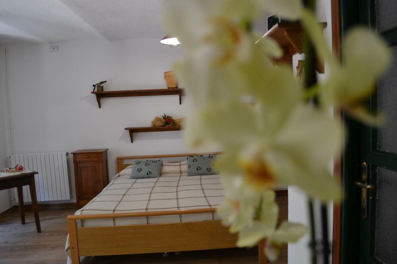B&B 'L Cumbalot Perosa Argentina Exterior photo
